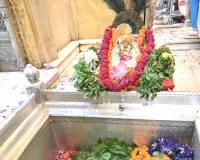   कान्हा की छठी पर गोवर्धन धाम मंदिर में सेठौरा सहित फलों एवं मिठाइयों का भोग लगेगा