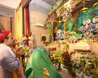  chief minister bhajanlal sharma visited iskcon temple with his amily/ मुख्यमंत्री भजनलाल शर्मा ने सपरिवार इस्कॉन मन्दिर में किए दर्शन