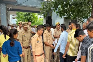   पुलिस भर्ती परीक्षा के दूसरे दिन कड़ी निगरानी के बीच अभ्यार्थी दे रहे परीक्षा