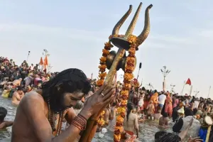    Maha Kumbh Mela में गैर हिंदुओं को दुकानें नहीं दी जाएं